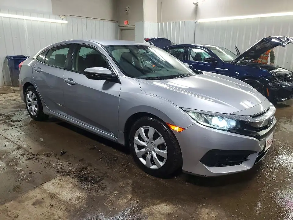 2018 HONDA CIVIC LX  