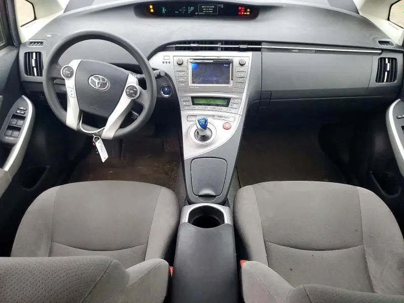 2014 TOYOTA PRIUS THREE  