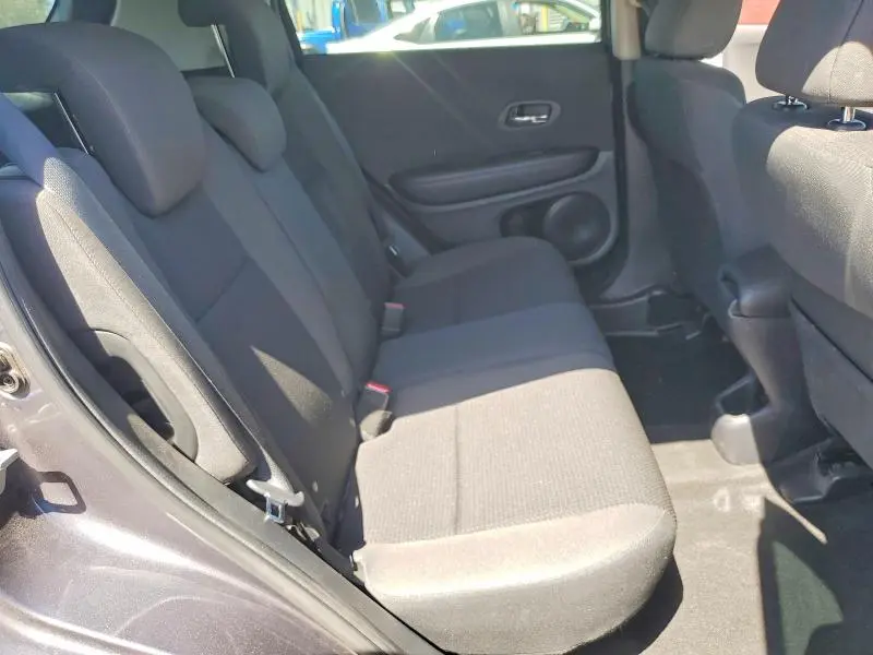 2021 HONDA HR-V LX  