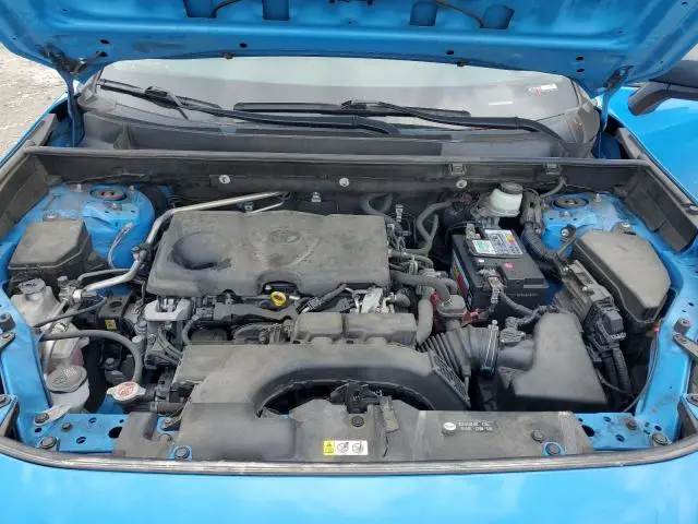 2019 TOYOTA RAV4 LE