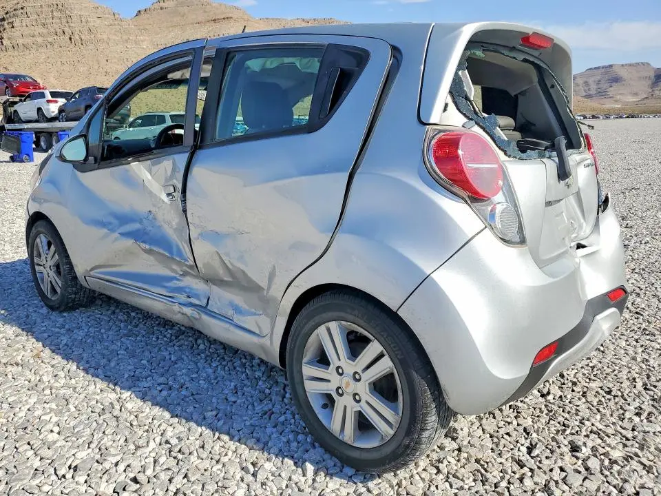 2015 CHEVROLET SPARK 1LT  