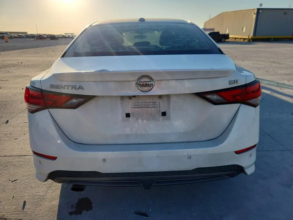 2020 NISSAN SENTRA SR  