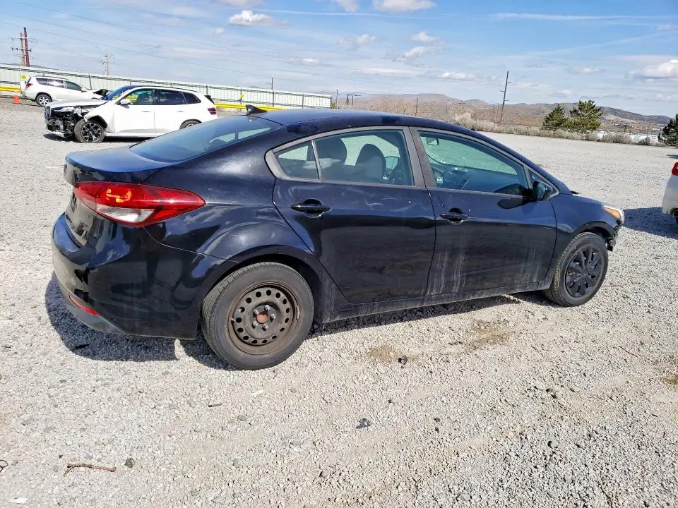 2018 KIA FORTE LX  