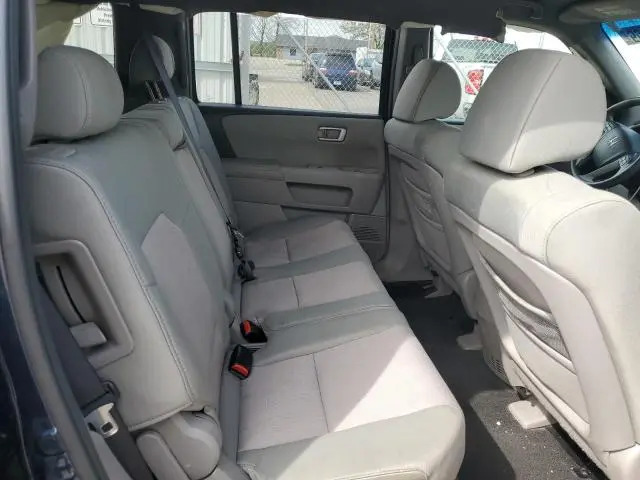 2010 HONDA PILOT EX  
