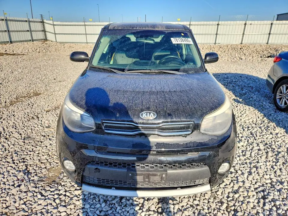 2019 KIA SOUL +  