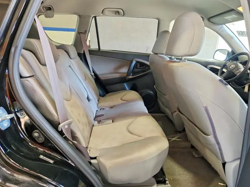 2010 TOYOTA RAV4 BASE  