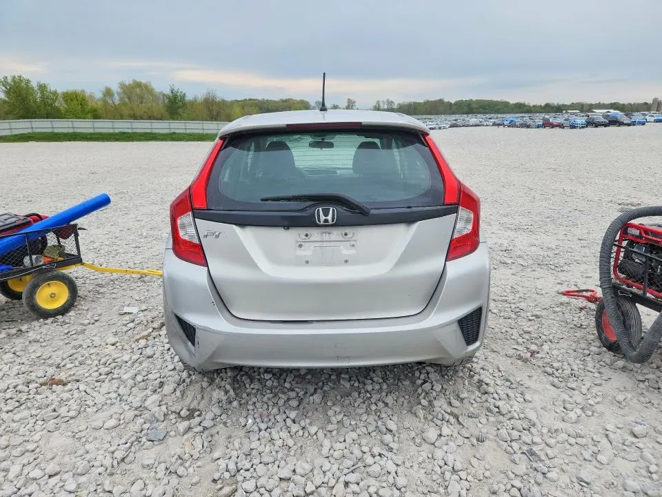 2015 HONDA FIT LX  