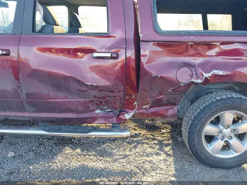 2017 RAM 1500 BIG HORN  4X4 6'4 BOX