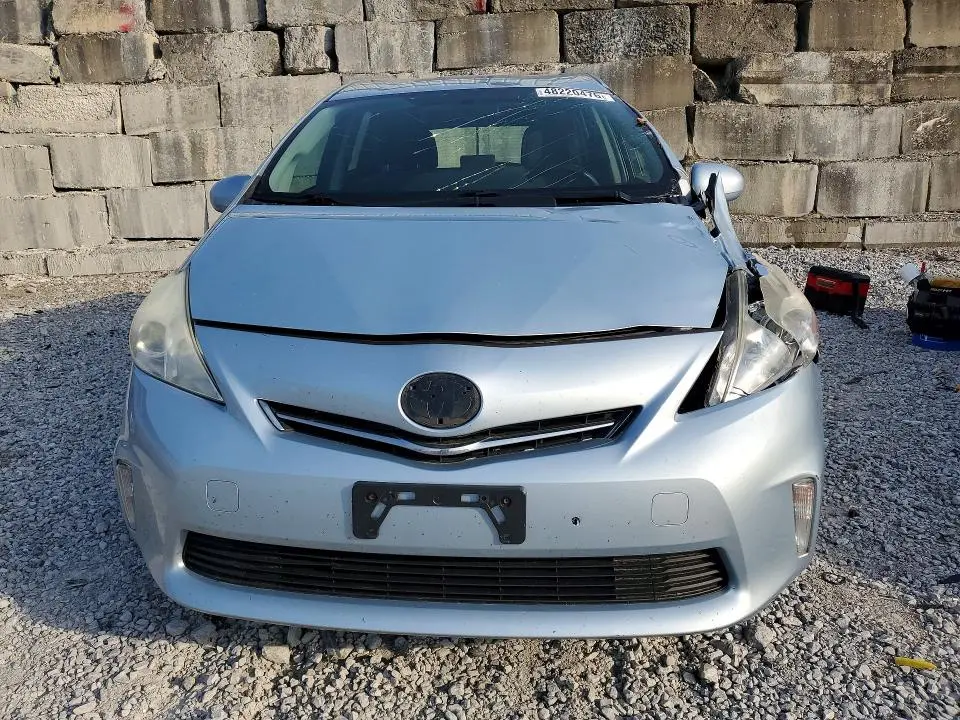 2014 TOYOTA PRIUS V THREE  
