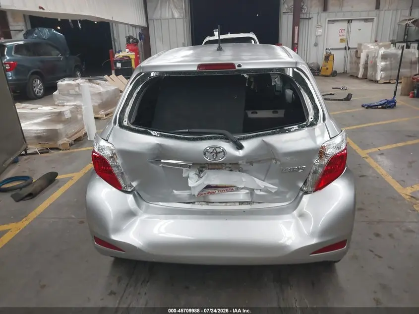 2013 TOYOTA YARIS L