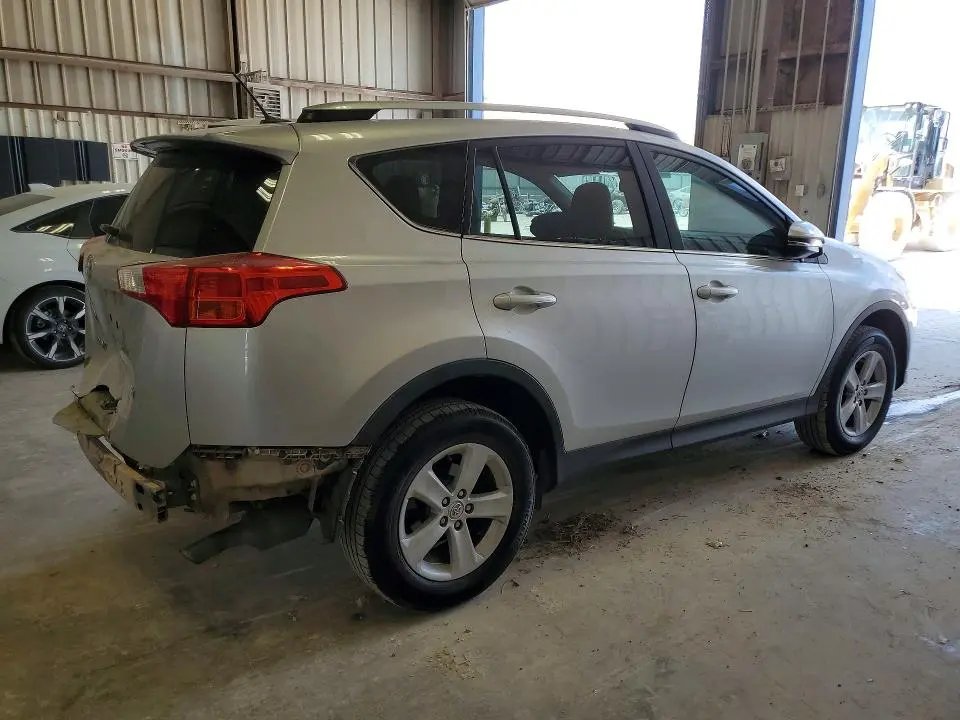 2014 TOYOTA RAV4 XLE  