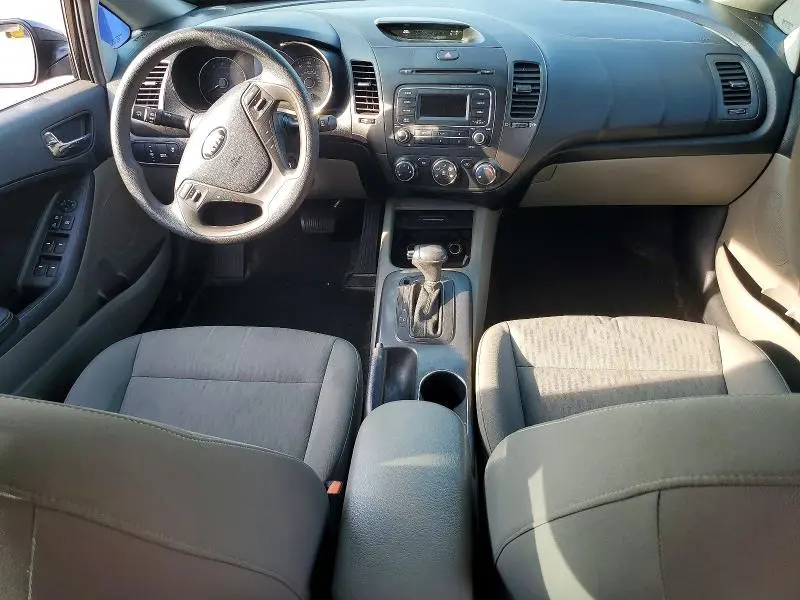 2016 KIA FORTE LX  