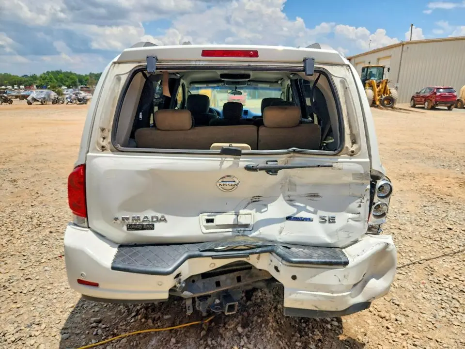 2010 NISSAN ARMADA SE  