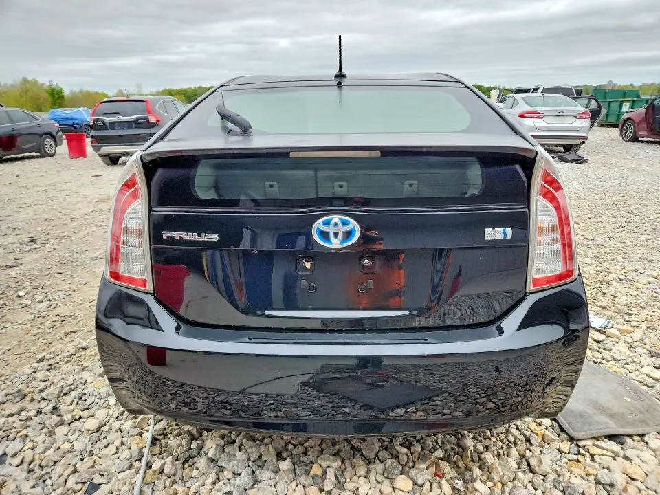2015 TOYOTA PRIUS THREE  