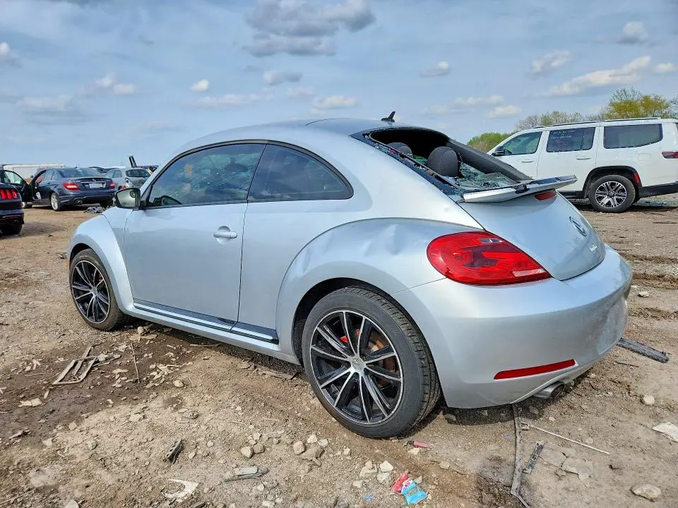 2012 VOLKSWAGEN BEETLE TURBO  