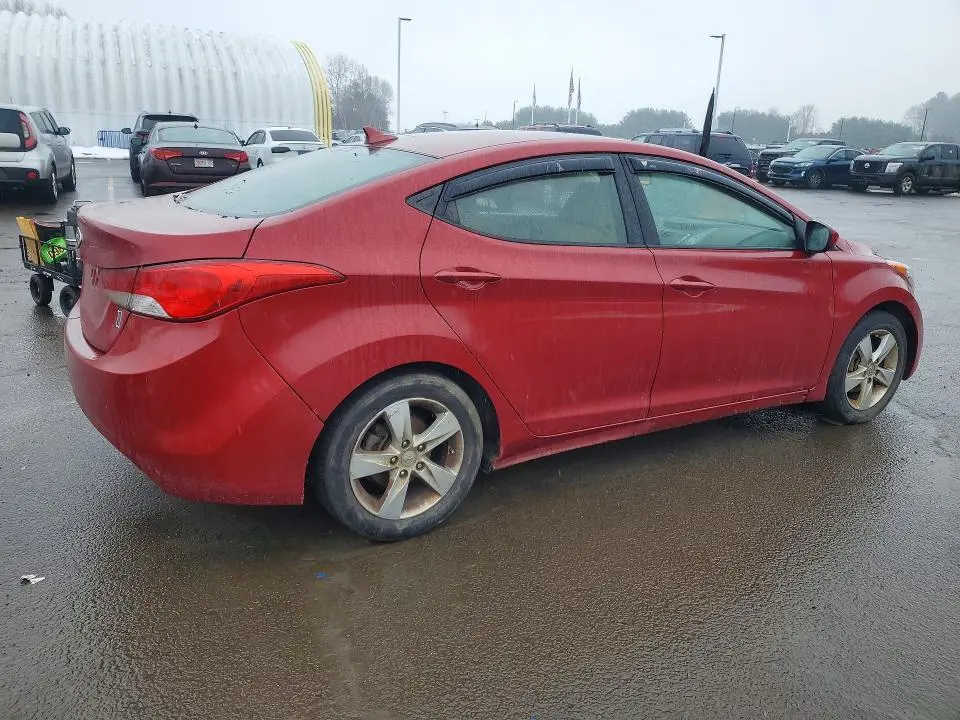 2012 HYUNDAI ELANTRA GLS  