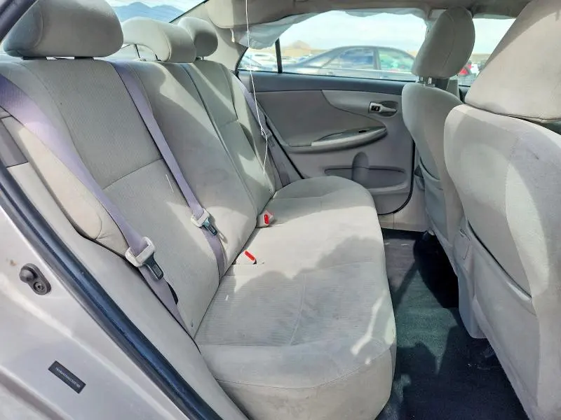 2010 TOYOTA COROLLA LE  