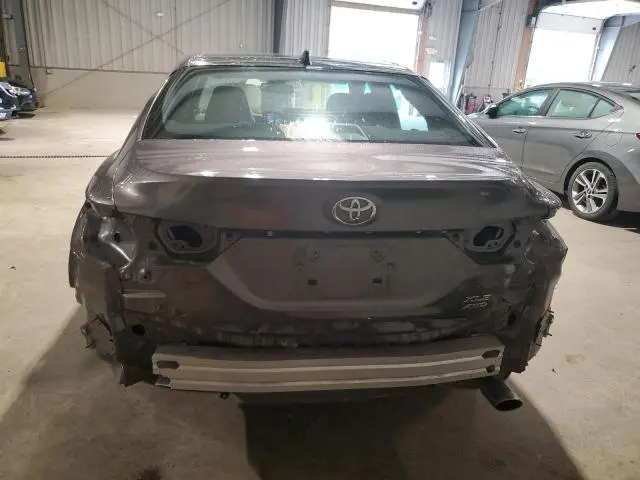 2024 TOYOTA CAMRY XLE  