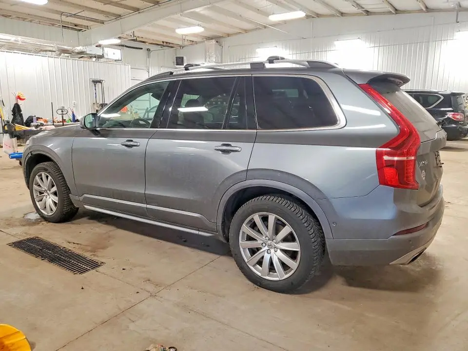 2018 VOLVO XC90 T6  