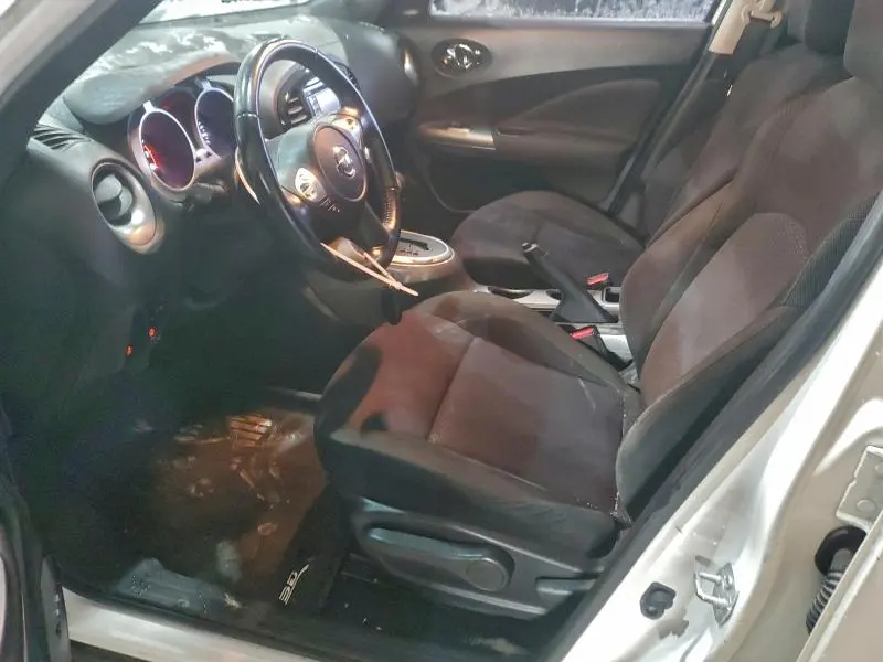 2015 NISSAN JUKE S  