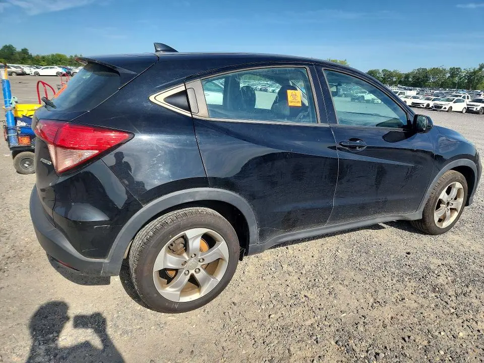2018 HONDA HR-V LX  