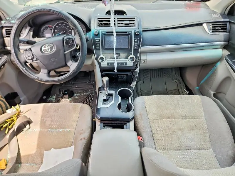 2014 TOYOTA CAMRY LE  