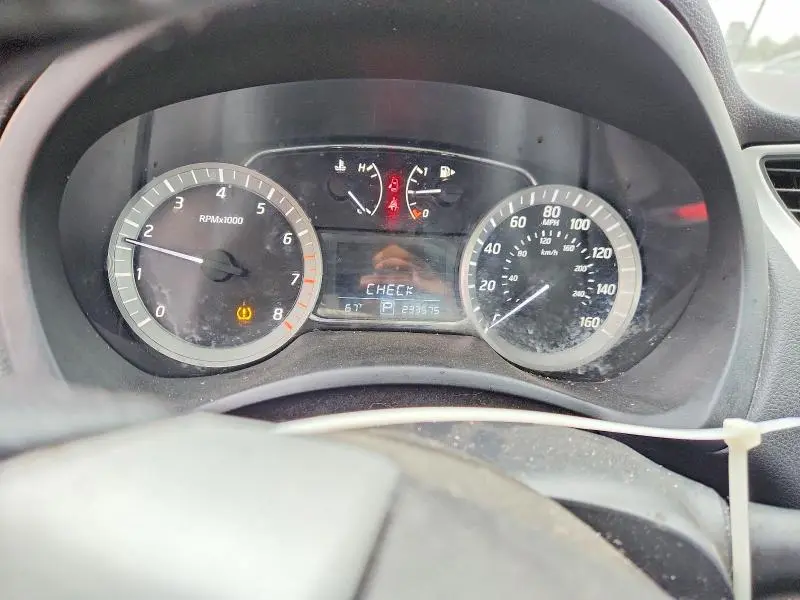 2015 NISSAN SENTRA SV  