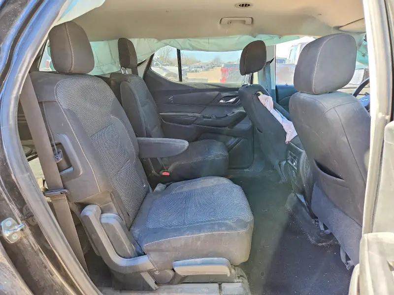 2018 CHEVROLET TRAVERSE LT  