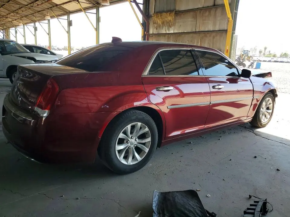 2015 CHRYSLER 300 LIMITED  