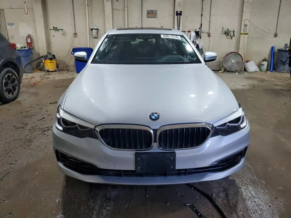2018 BMW 530 XI  