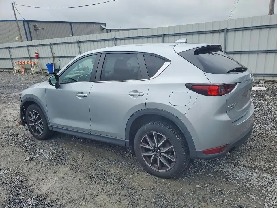 2018 MAZDA CX-5 TOURING  