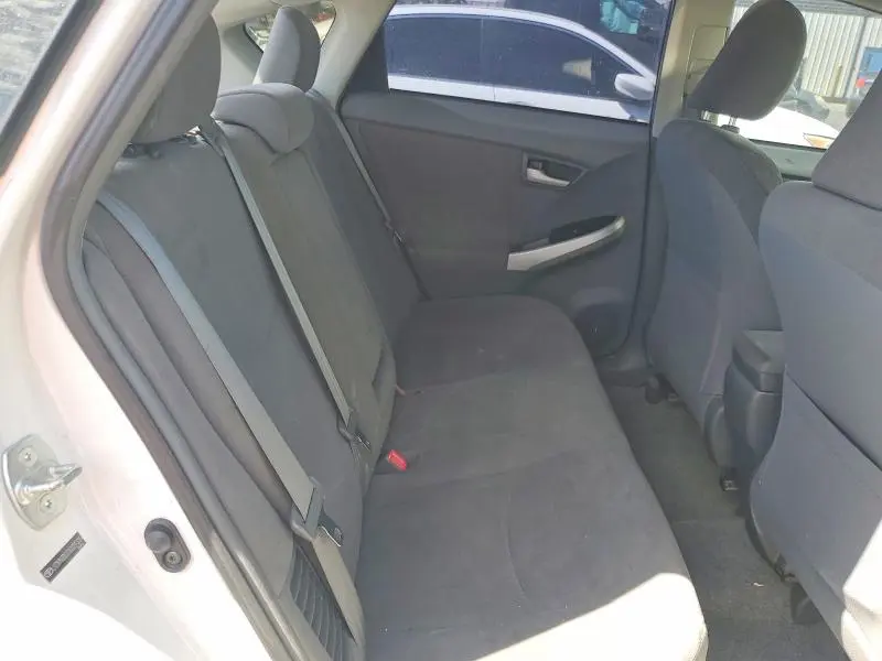 2010 TOYOTA PRIUS II  