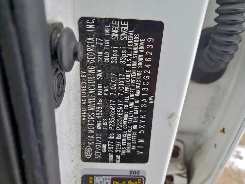 2012 KIA SORENTO BASE  