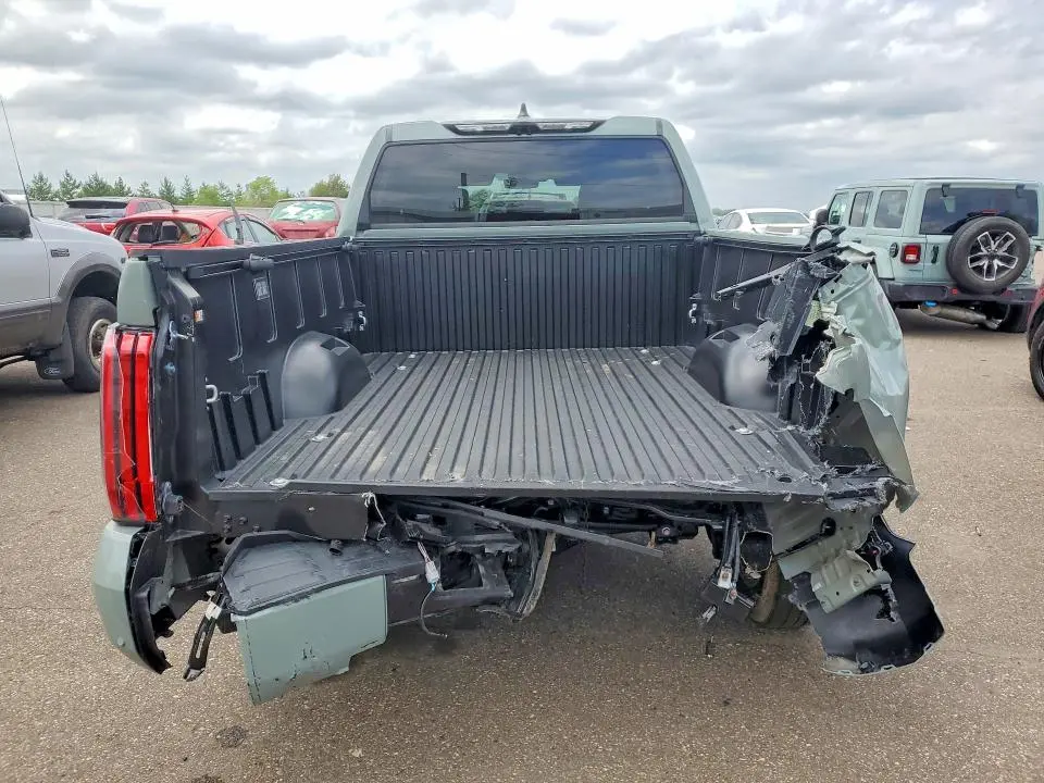 2026 TOYOTA TUNDRA PLATINUM  