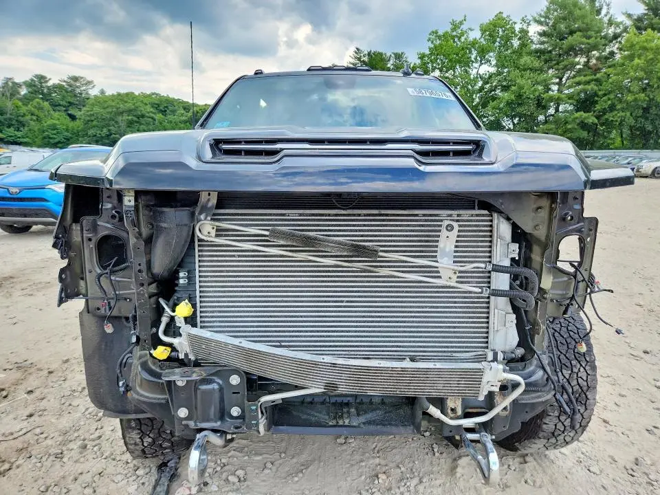 2025 GMC SIERRA K2500 DENALI ULTIMATE  