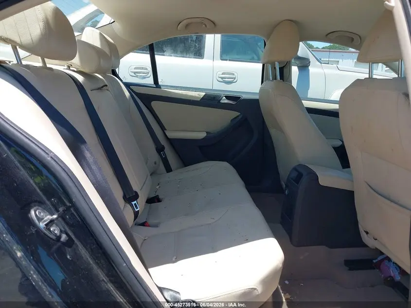 2012 VOLKSWAGEN JETTA 2.5L SE