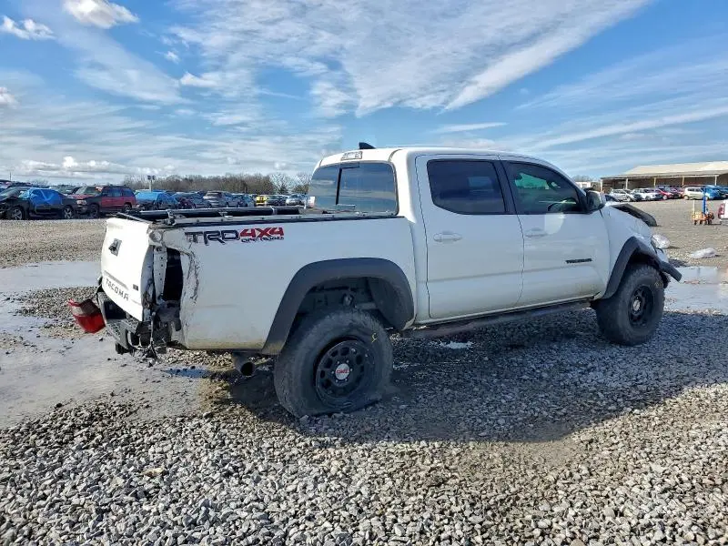 2018 TOYOTA TACOMA DOUBLE CAB  