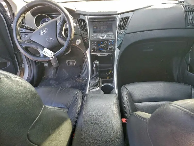 2011 HYUNDAI SONATA SE  