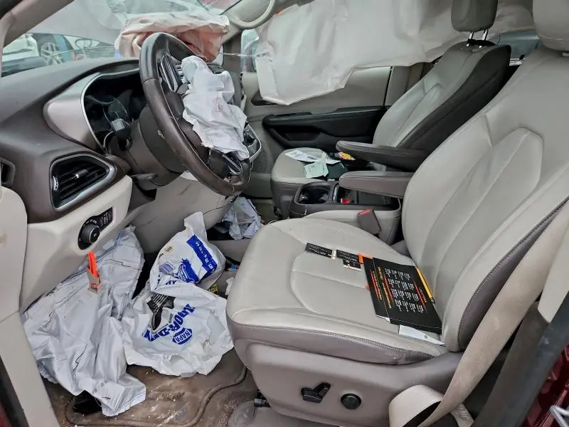 2017 CHRYSLER PACIFICA TOURING L  