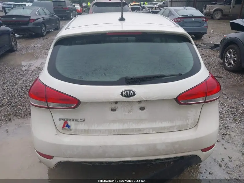 2017 KIA FORTE LX