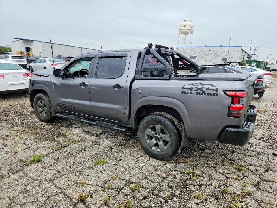 2022 NISSAN FRONTIER S  