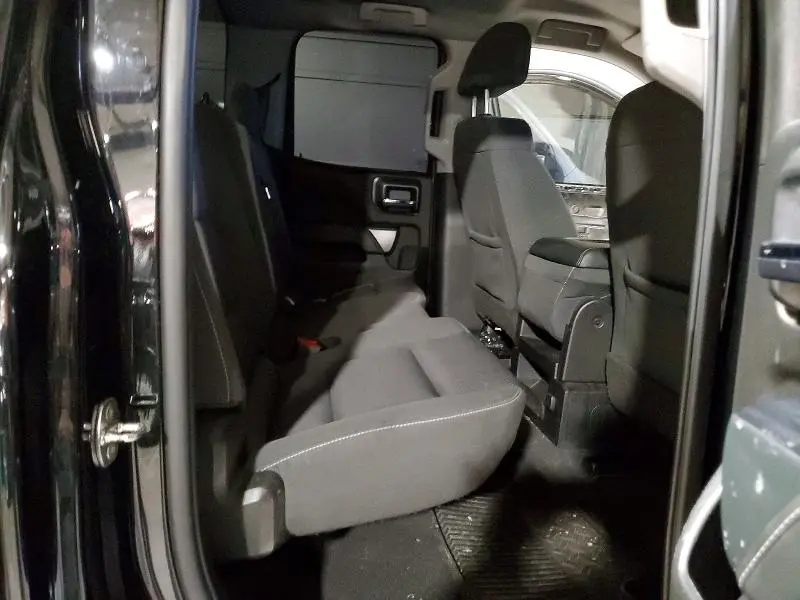 2019 CHEVROLET SILVERADO LD K1500 LT  