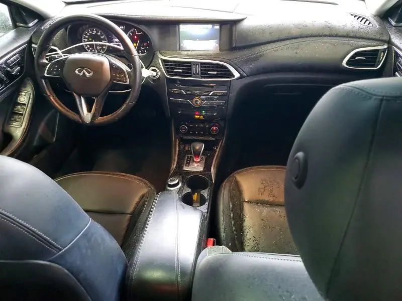 2018 INFINITI QX30 PREMIUM  