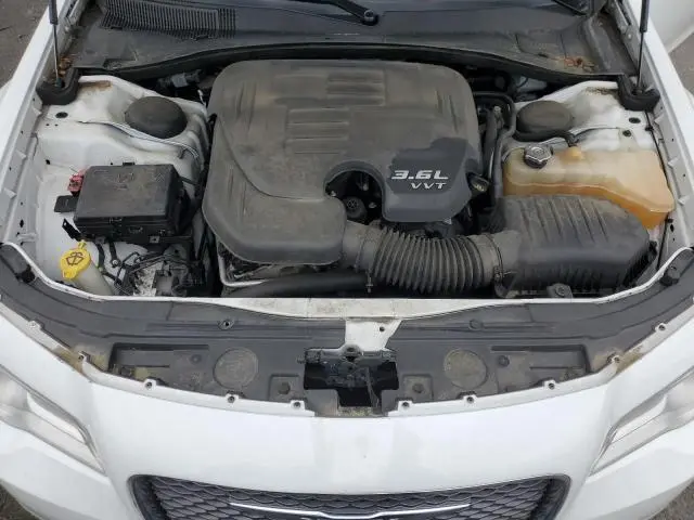 2017 CHRYSLER 300C   