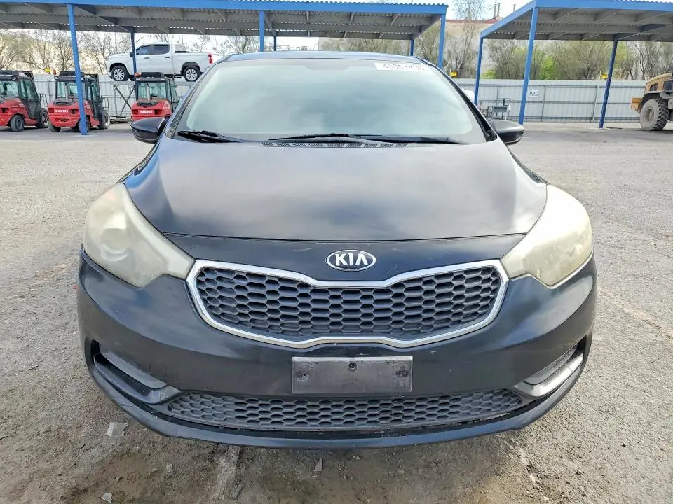2016 KIA FORTE LX  