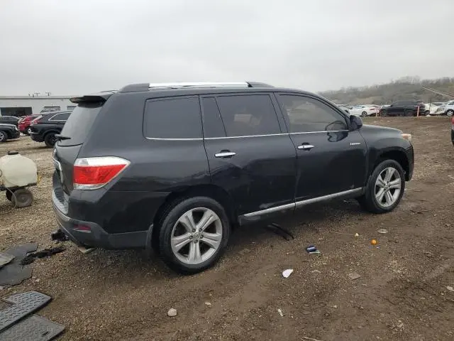 2013 TOYOTA HIGHLANDER LIMITED  