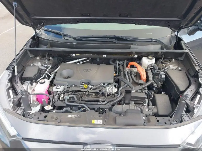 2024 TOYOTA RAV4 HYBRID XSE