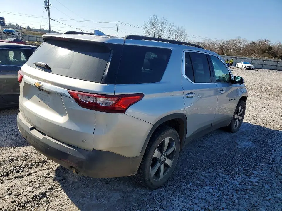 2019 CHEVROLET TRAVERSE LT  