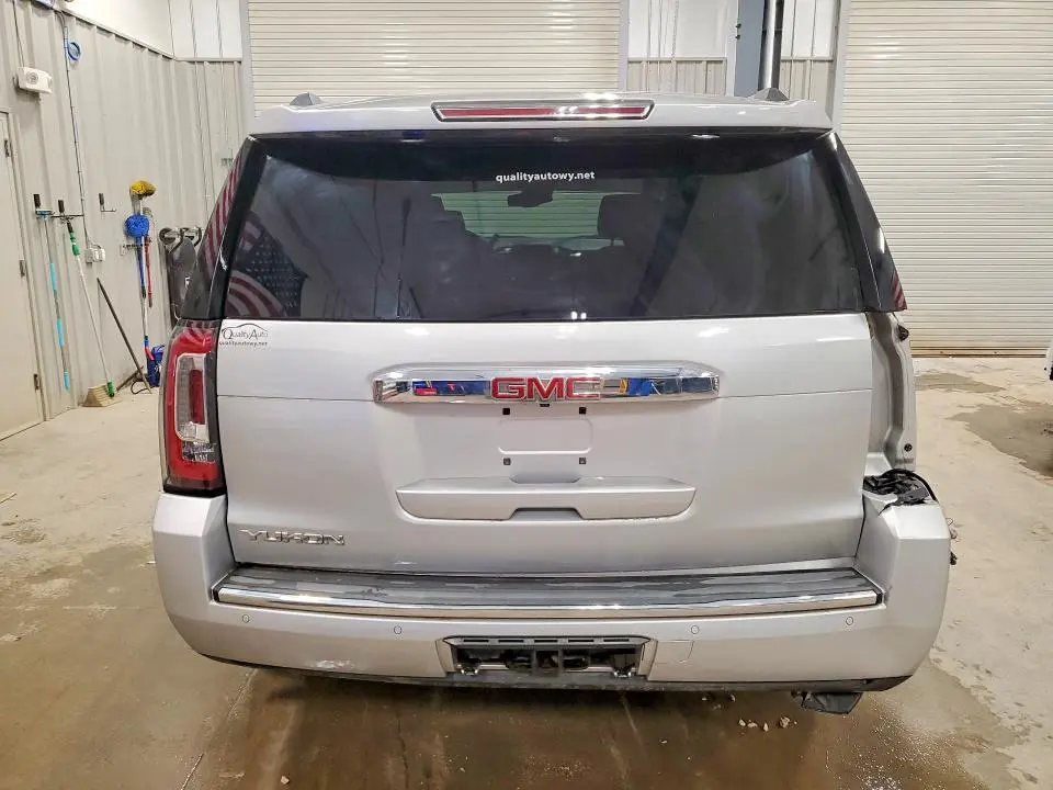 2015 GMC YUKON DENALI  
