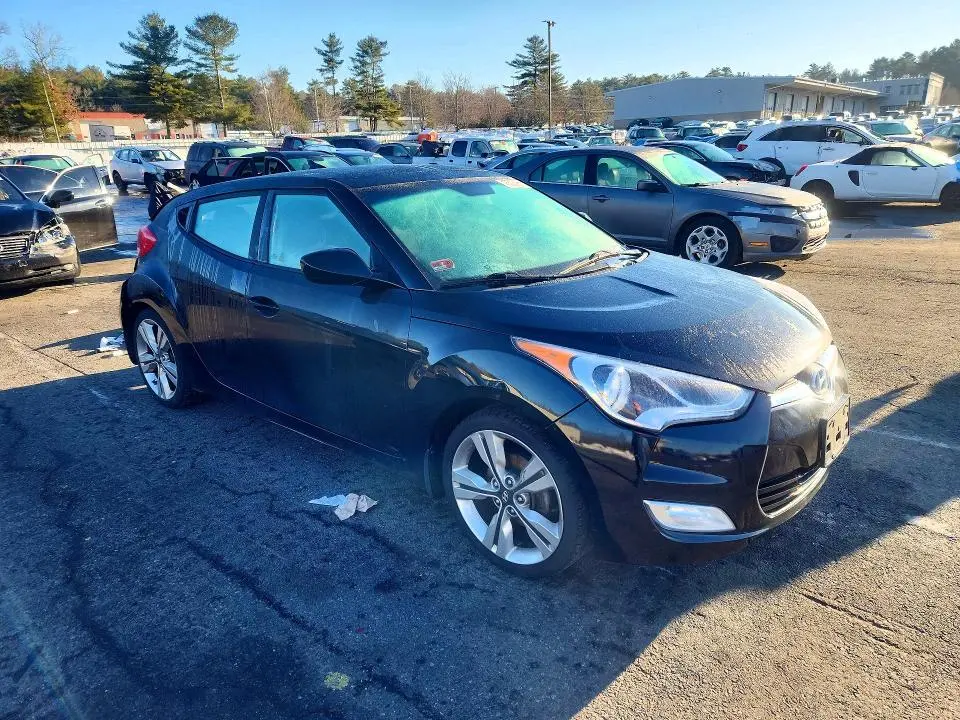 2017 HYUNDAI VELOSTER VALUE EDITION  